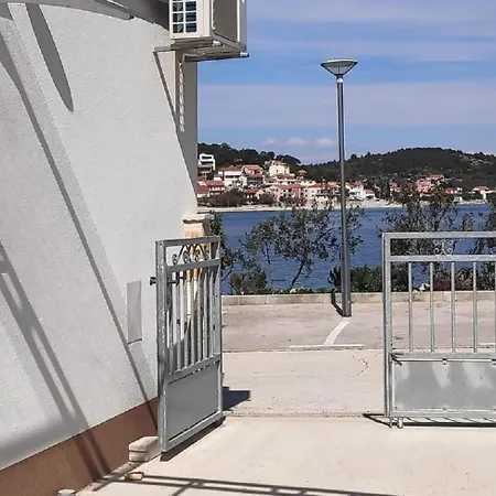 Appartement Tona *