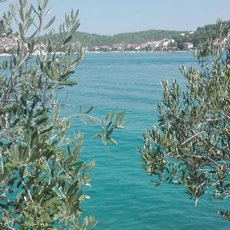 Tona Tisno